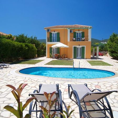 Iliachtides Villas Каравомилос Екстериор снимка
