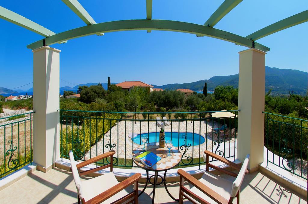 Iliachtides Villas Каравомилос Стая снимка